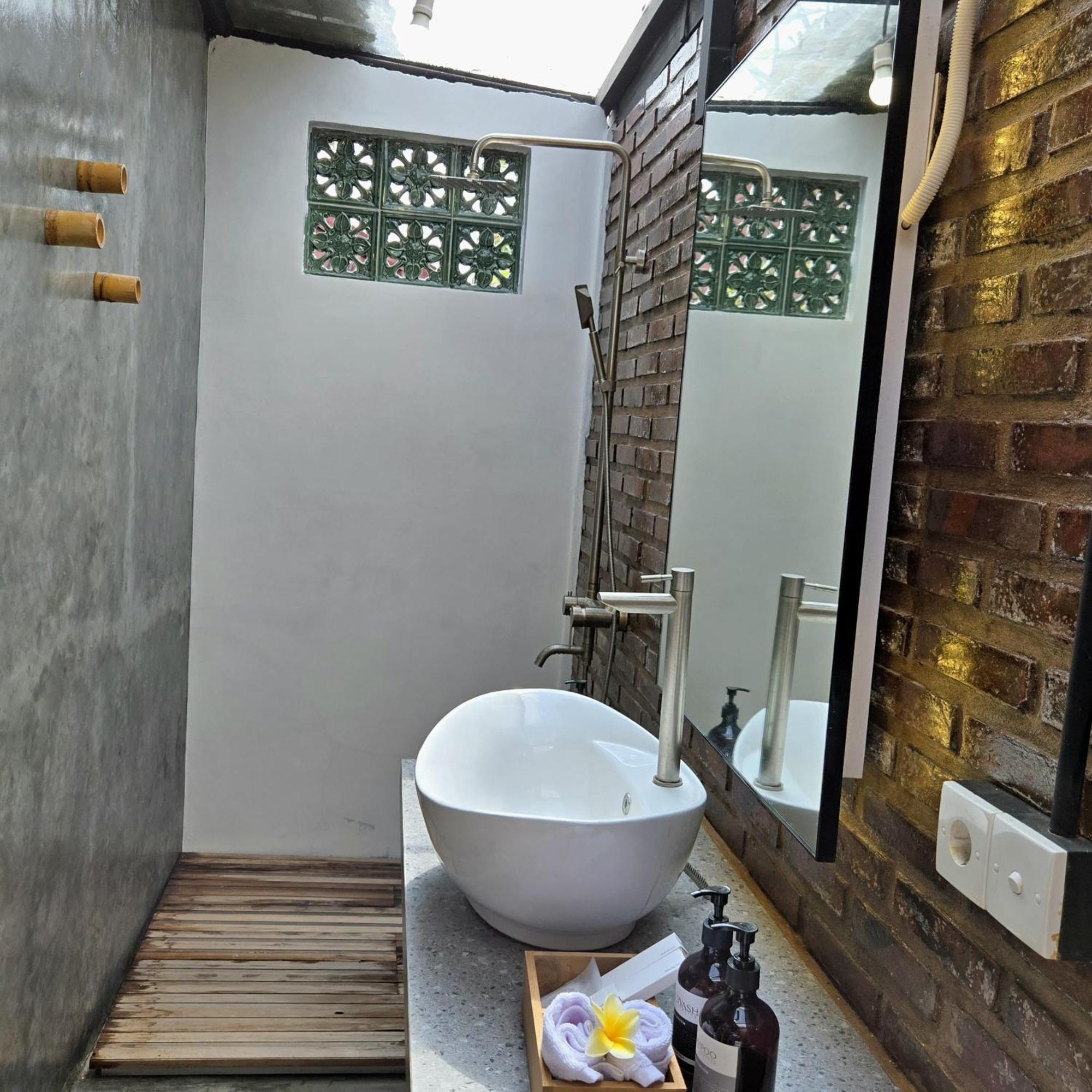 Kampoeng Villa Ubud Экстерьер фото